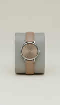 Classic Round Champagne Taupe Watch